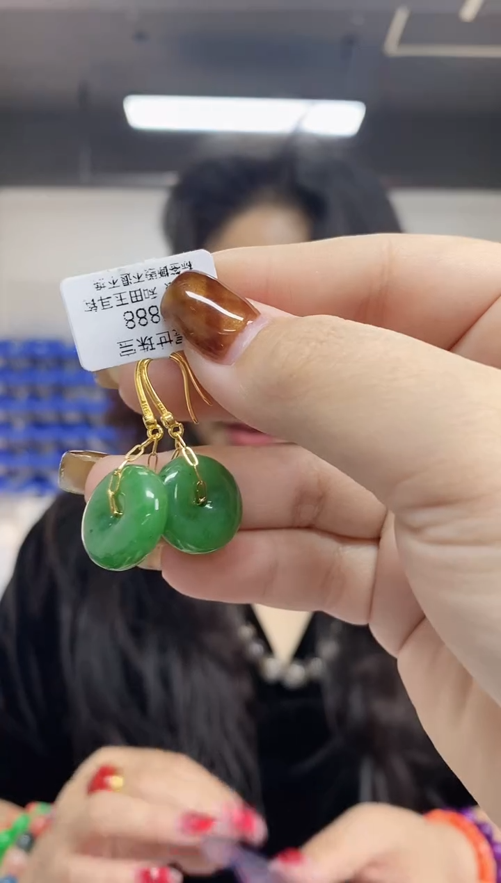 【闪购商品】和田玉耳饰未镶嵌多样性发其一颜色微差