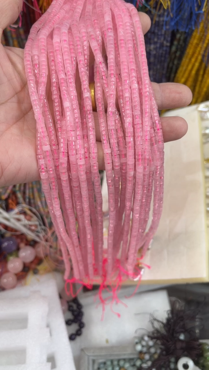 未镶嵌玛瑙/玉髓珠宝半成品一条 