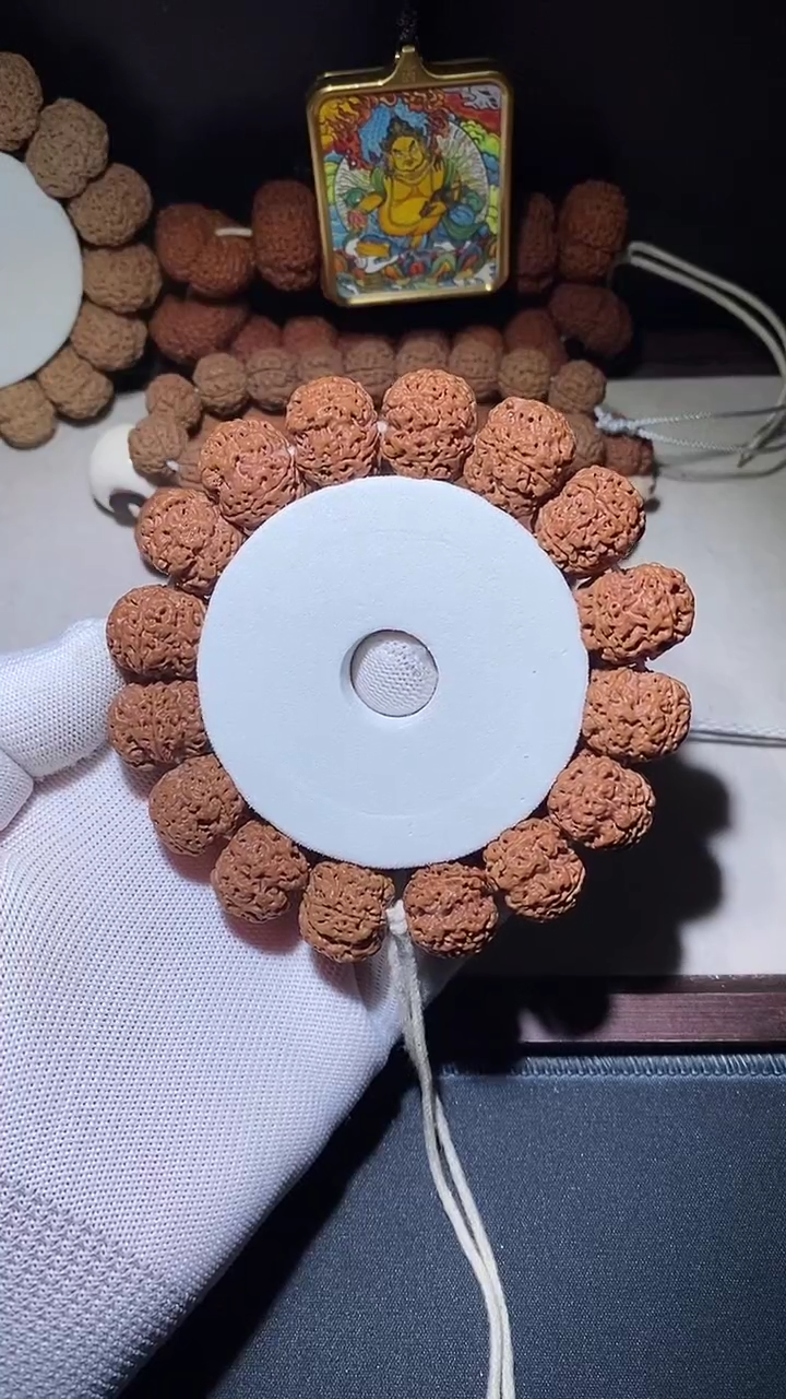 【闪购商品】金刚菩提手串纽扣飞碟平头满肉五星蜂王20