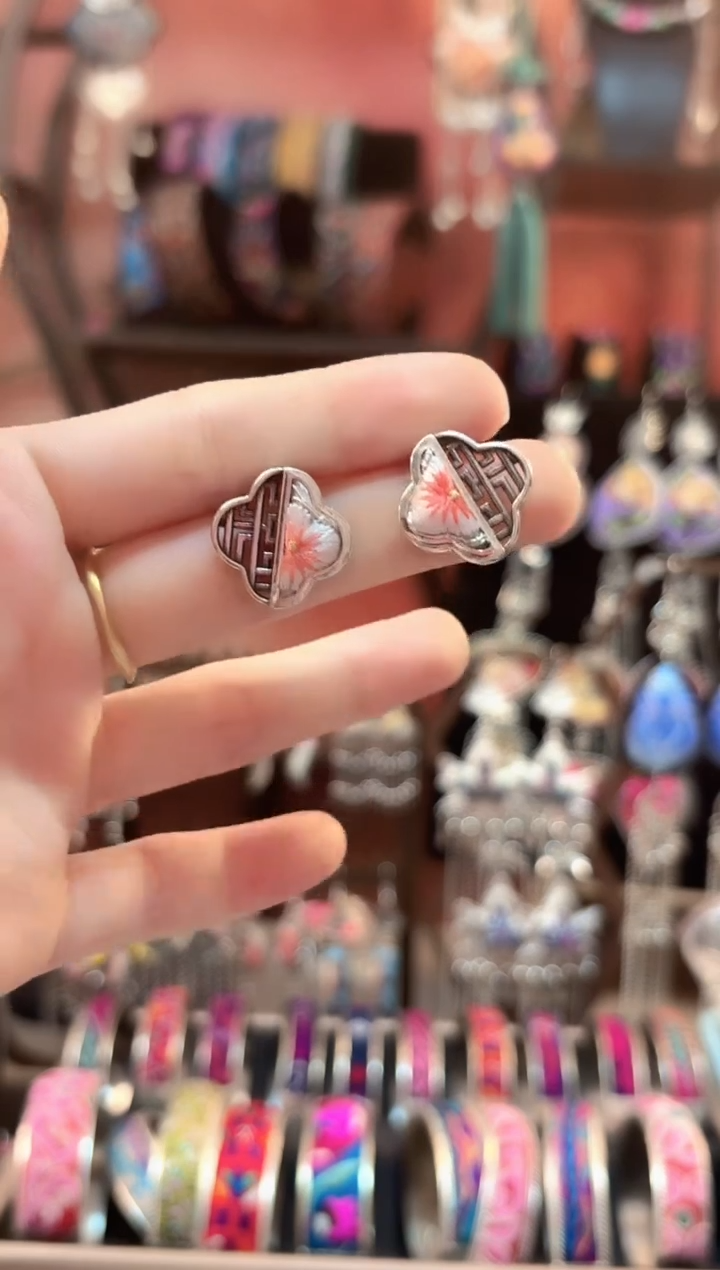 织绣 云织谣民族风精美饰品   156