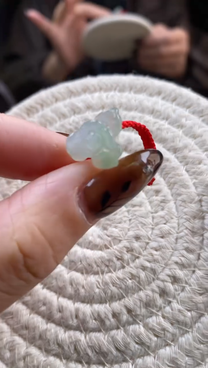 颈饰未镶嵌翡翠净货15335