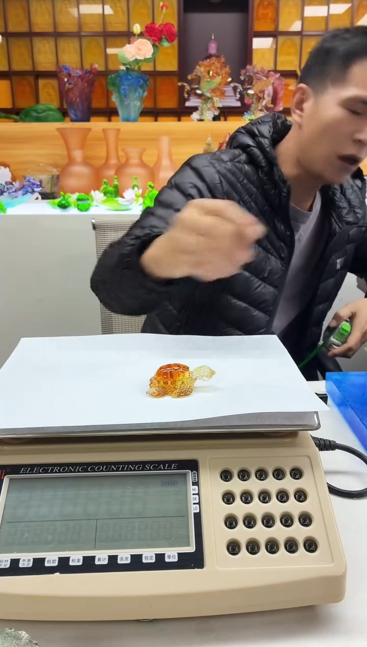 手工艺品琉璃琥珀色小海龟小摆件7*4公分