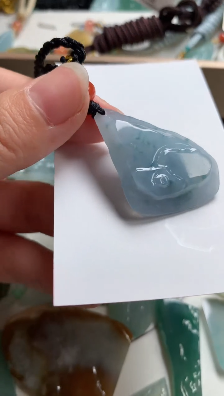 【闪购商品】翡翠颈饰未镶嵌吊坠