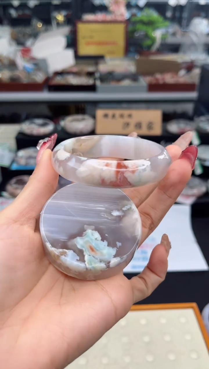 【闪购商品】石英质玉手镯未镶嵌57圈口（赠品镯心）S9054