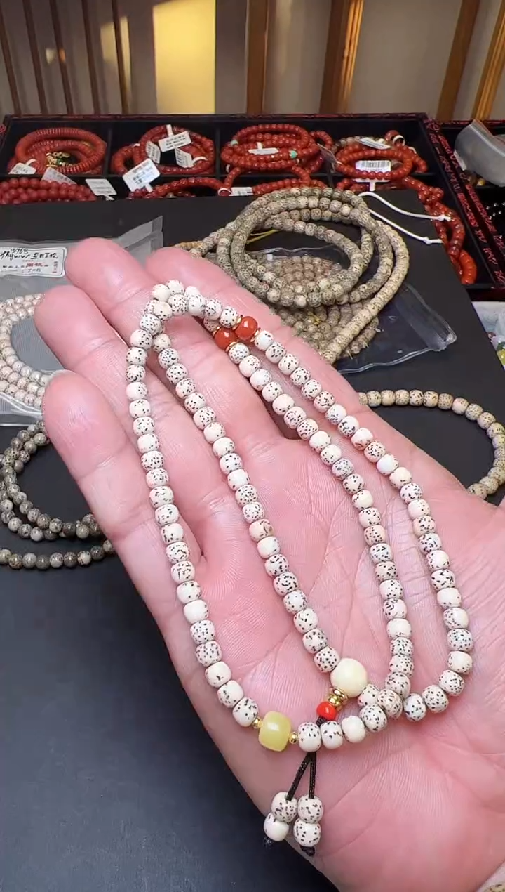 吊坠星月菩提A**A星月菩提长链