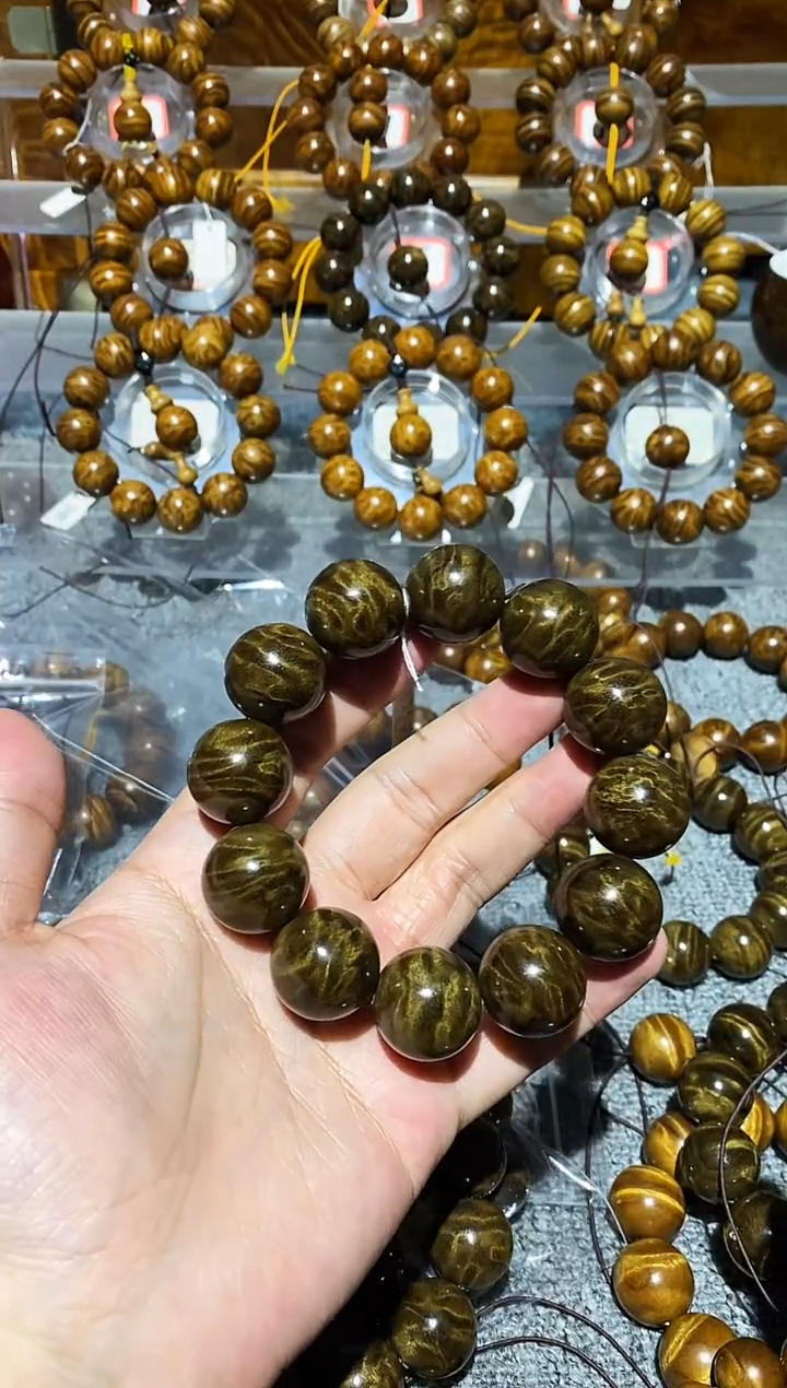 阴沉木手串/手链诚****君阴沉木冰裂2.0手串