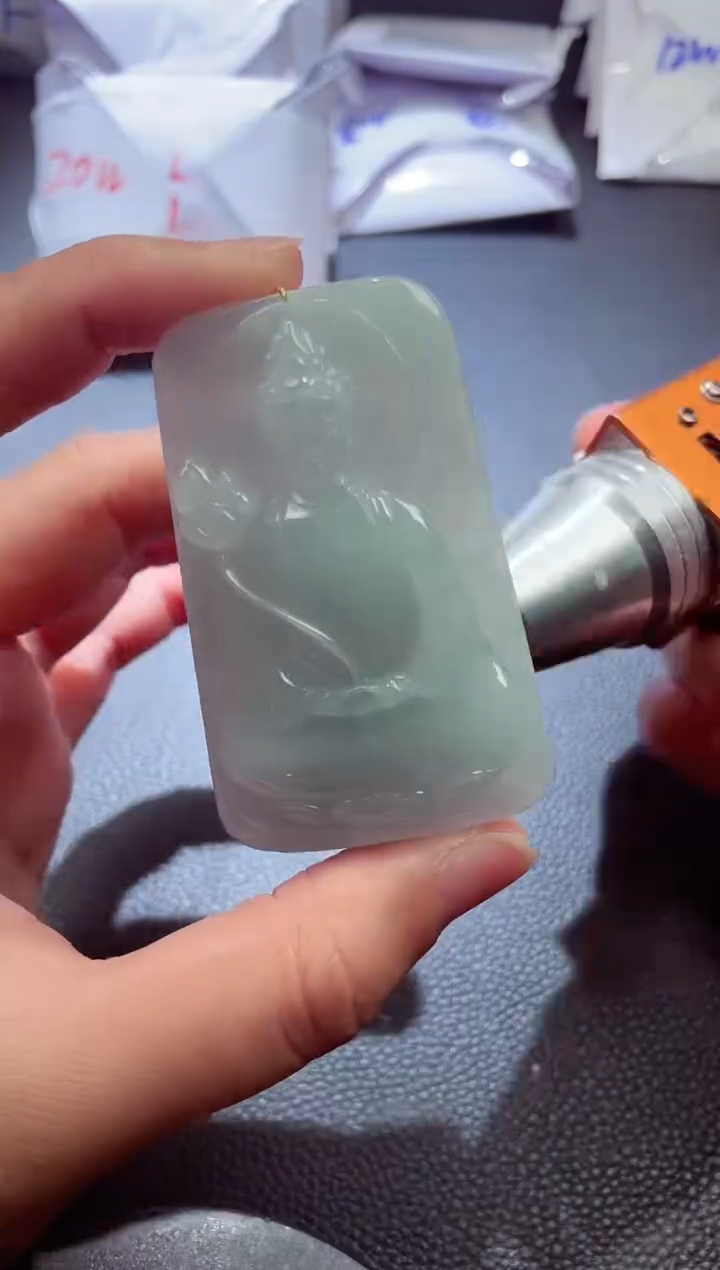 颈饰未镶嵌翡翠00008842