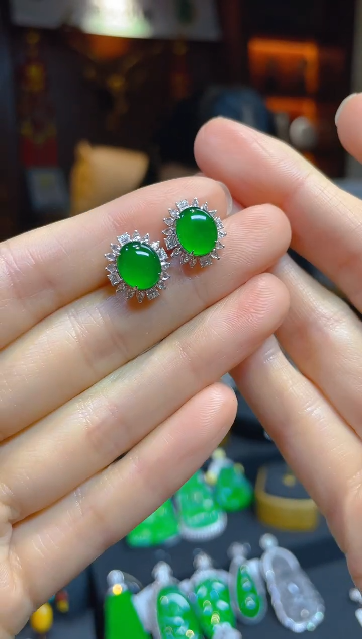 【闪购商品】翡翠耳饰18K金镶嵌119062天然A货翡翠耳钉