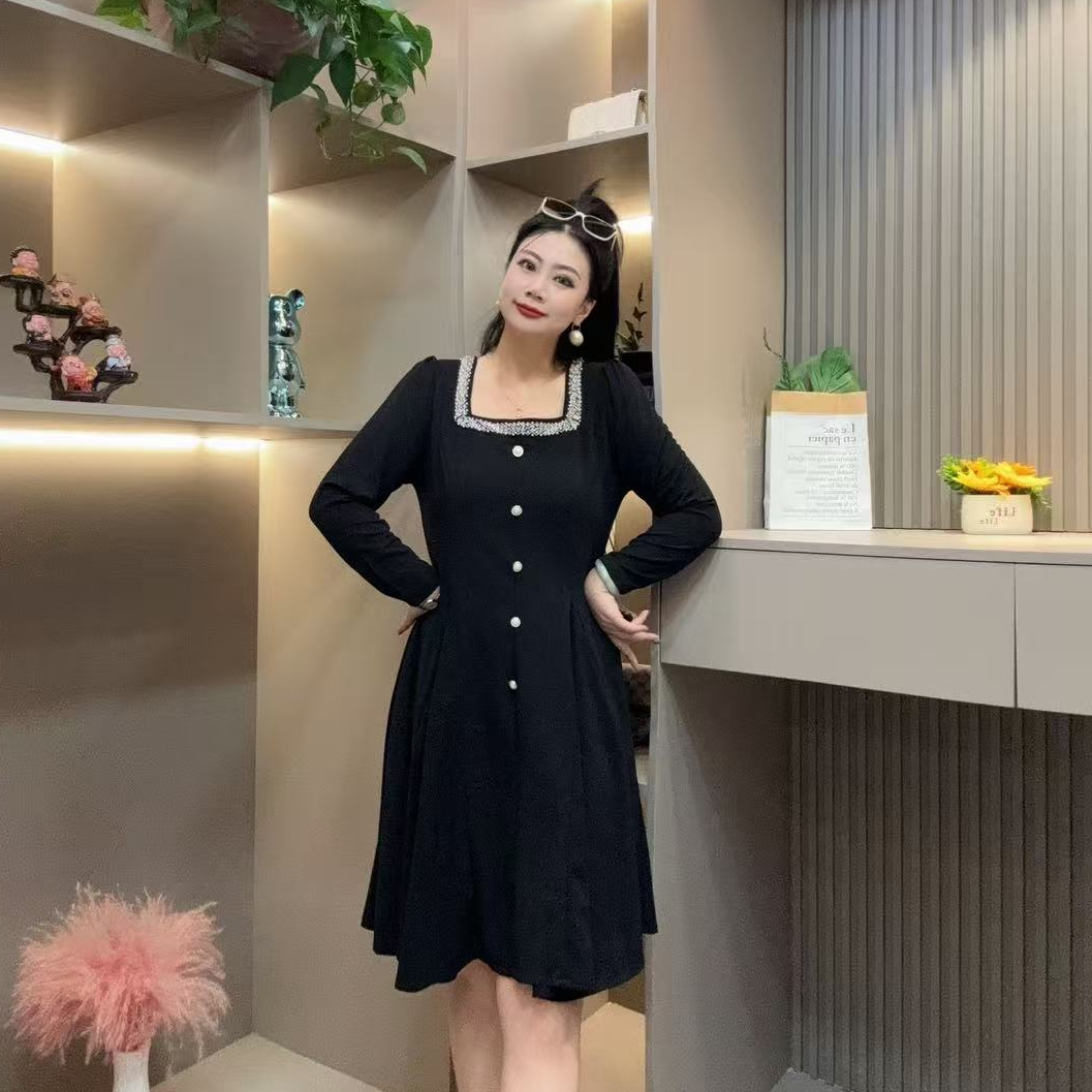 秋季连衣裙-檬 时尚潮流收腰小衫方领款亮闪百搭胖MM大码女装新款
