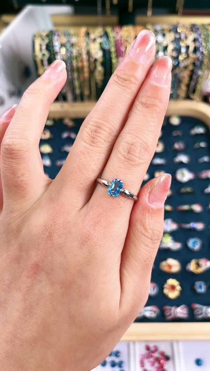 【闪购商品】托帕石戒指银S925镶嵌D-18