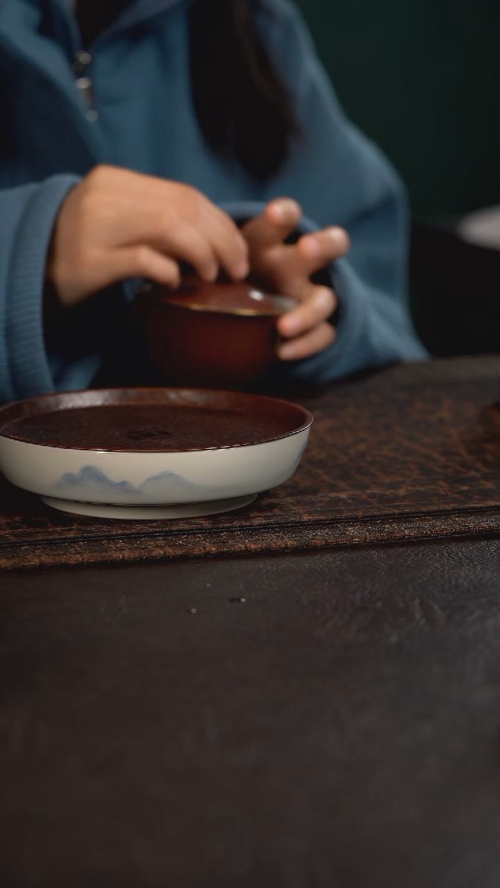 【闪购商品】杯聚澜堂山水壶承带铜片