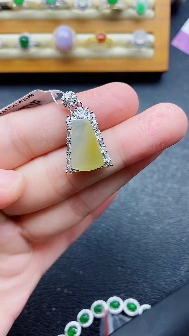 银S925镶嵌戒指翡翠1