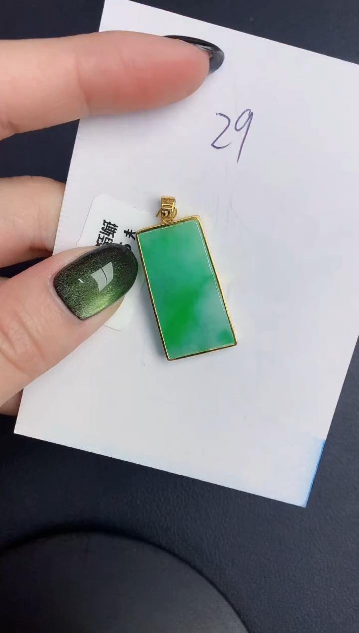【闪购商品】翡翠颈饰18K金镶嵌0000000000