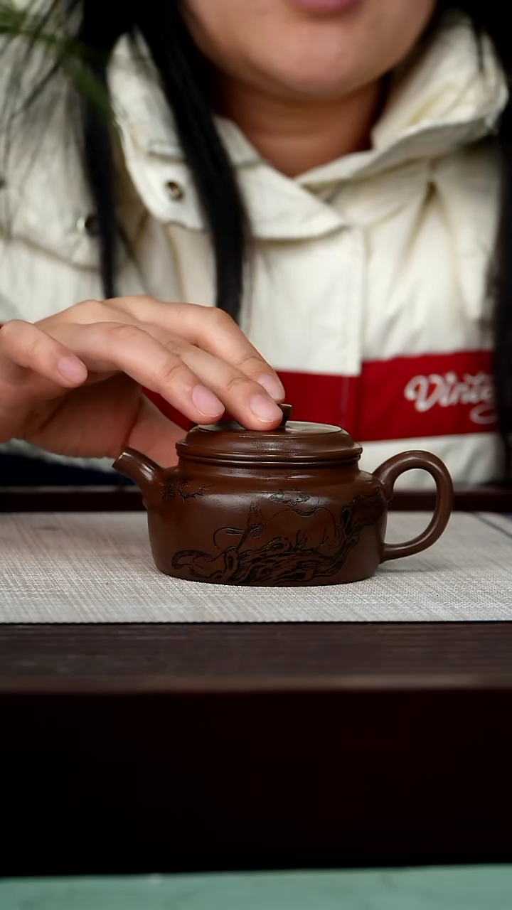 【闪购商品】宜兴原矿紫砂壶茶壶160C