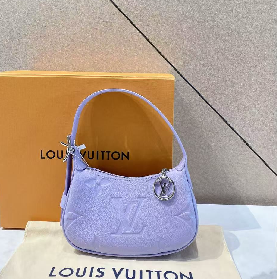 99新 LV 帝爵奢品LV紫色全皮腋下包