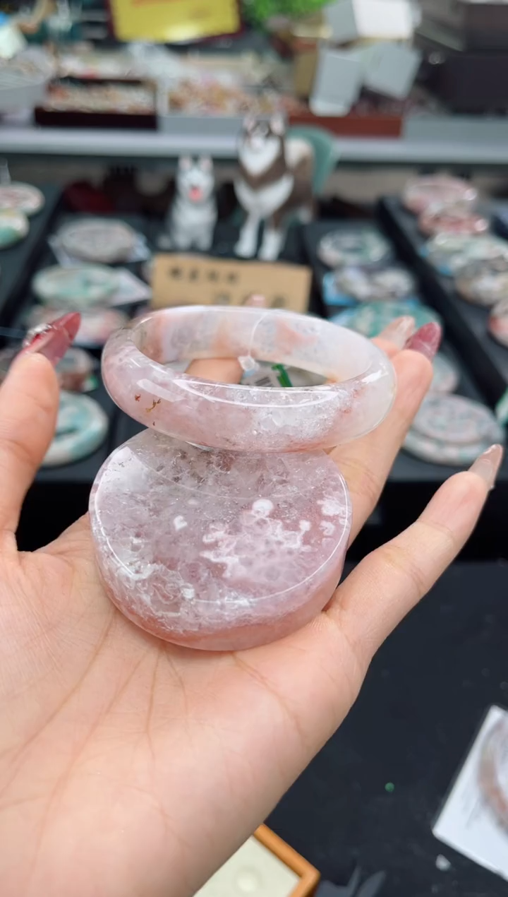 【闪购商品】石英质玉手镯未镶嵌57圈口（赠品镯心）3931199