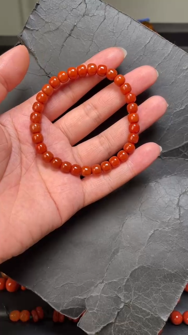 未镶嵌29南红玛瑙手串