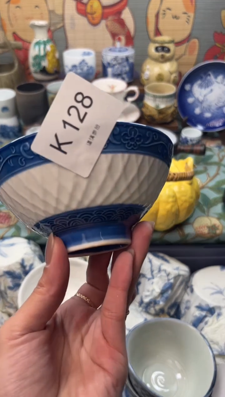 瓷片泠**?    K128