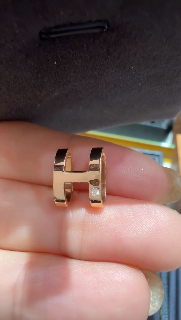 吊坠(不含链)18K金镶嵌钻石双面H吊坠