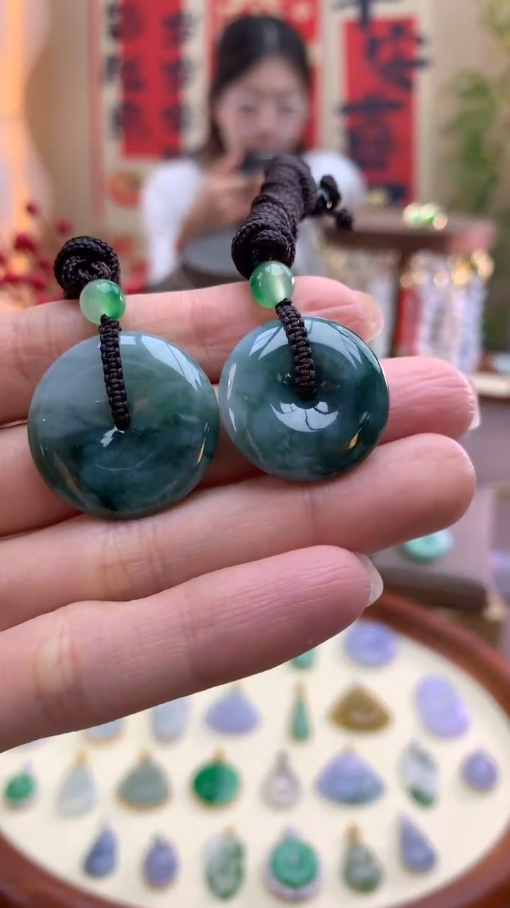 【闪购商品】翡翠颈饰未镶嵌平安扣（多样性发其一）