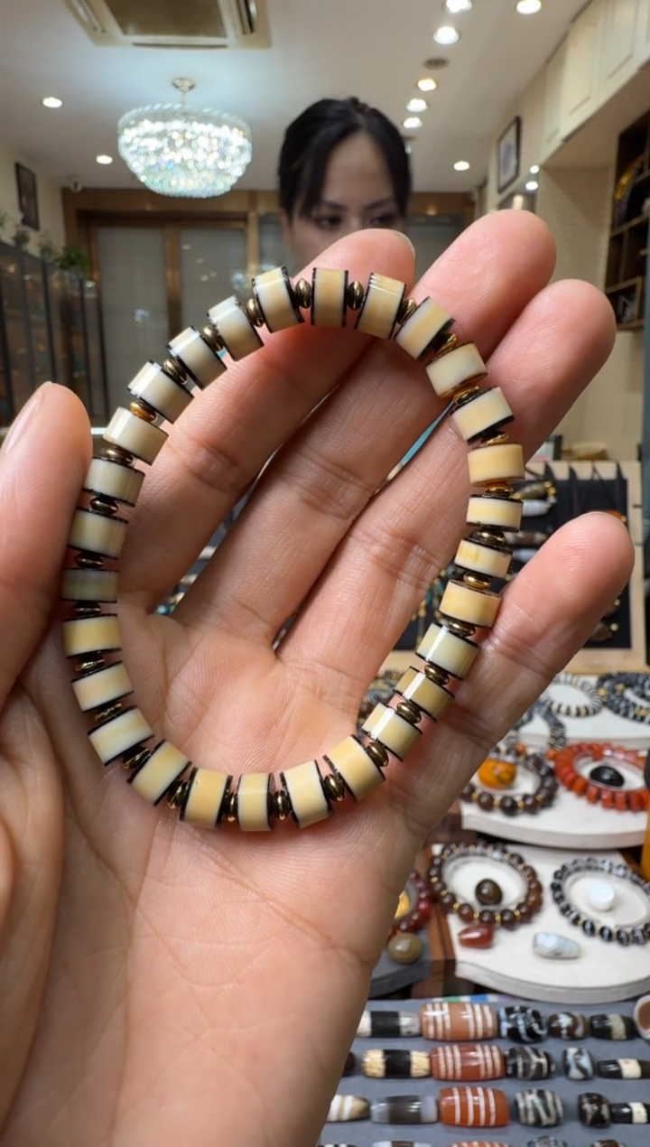 【闪购商品】玛瑙/玉髓珠宝半成品未镶嵌玛瑙珠手串