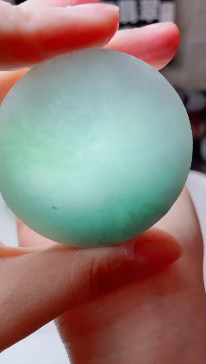 翡翠未镶嵌颈饰4619....