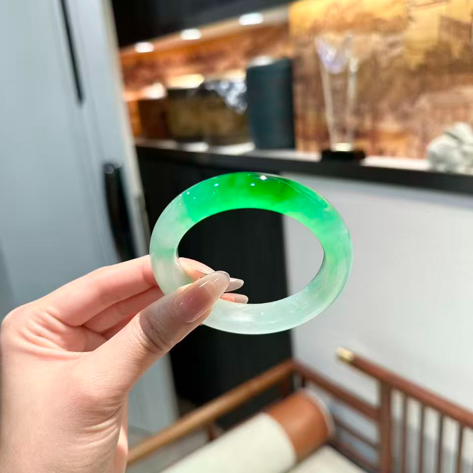 品质女士时尚手镯高级感女款（无瑕疵高货）