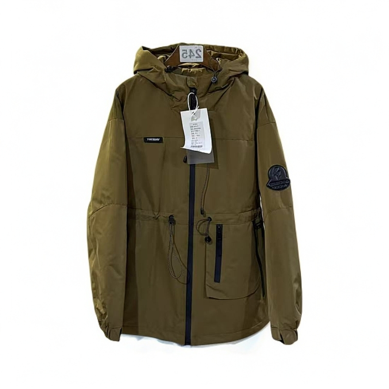 7192咖色连帽冲锋衣外套