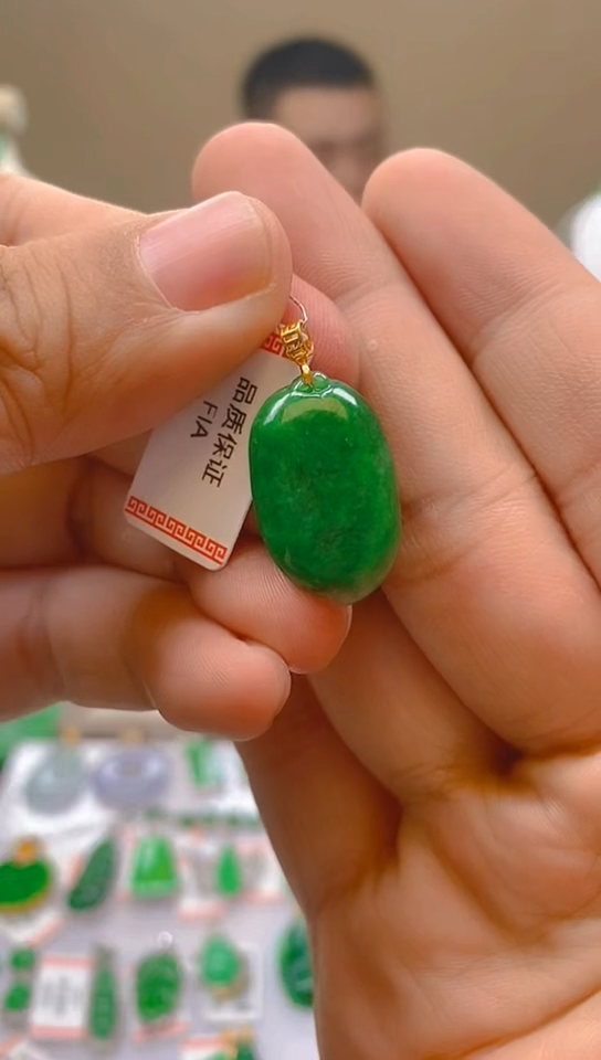 【闪购商品】翡翠颈饰18K金镶嵌新号开播，全场乱卖