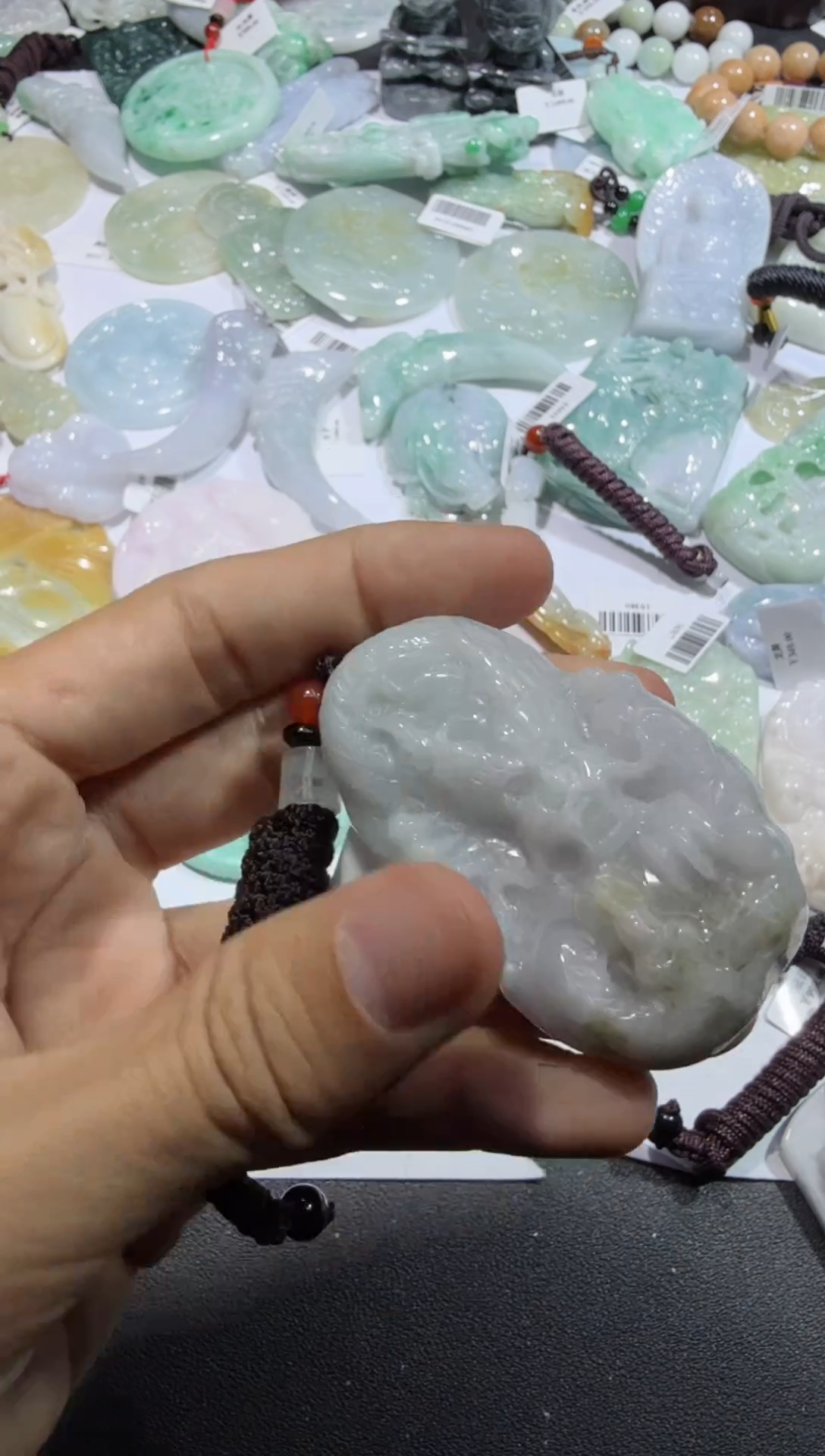 【闪购商品】翡翠颈饰未镶嵌00005397