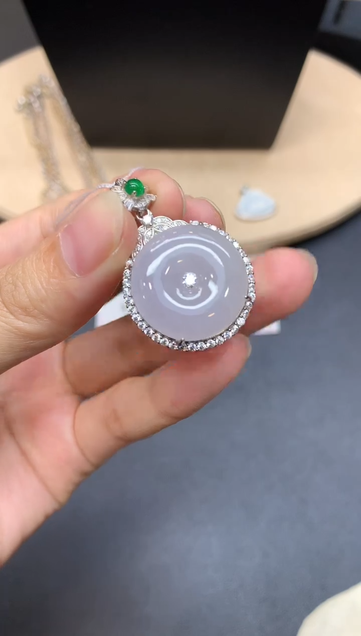 【闪购商品】翡翠吊坠(不含链)银S925镶嵌平安扣【多样性发其一】