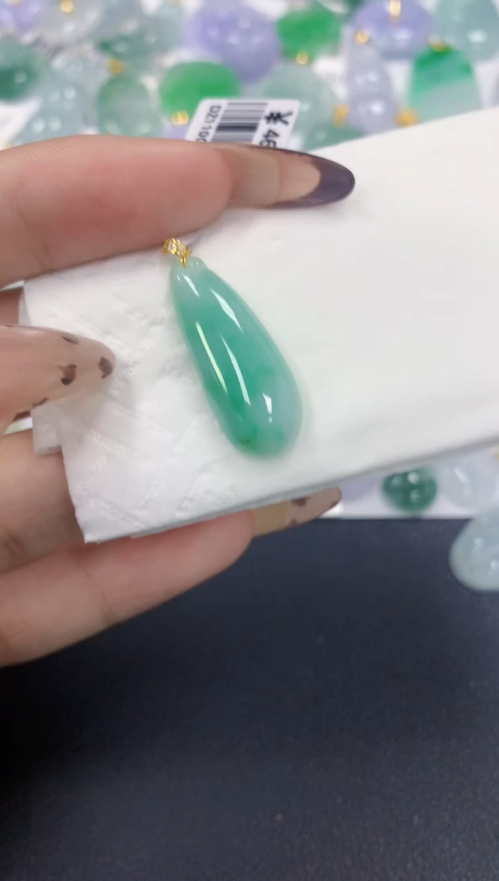 颈饰18K金镶嵌翡翠a货假一赔三支持复检百元上9元证书费自理