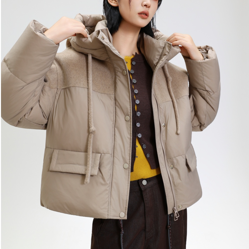 100羊毛拼接羽绒连帽2025冬季新款外套时尚休闲宽松