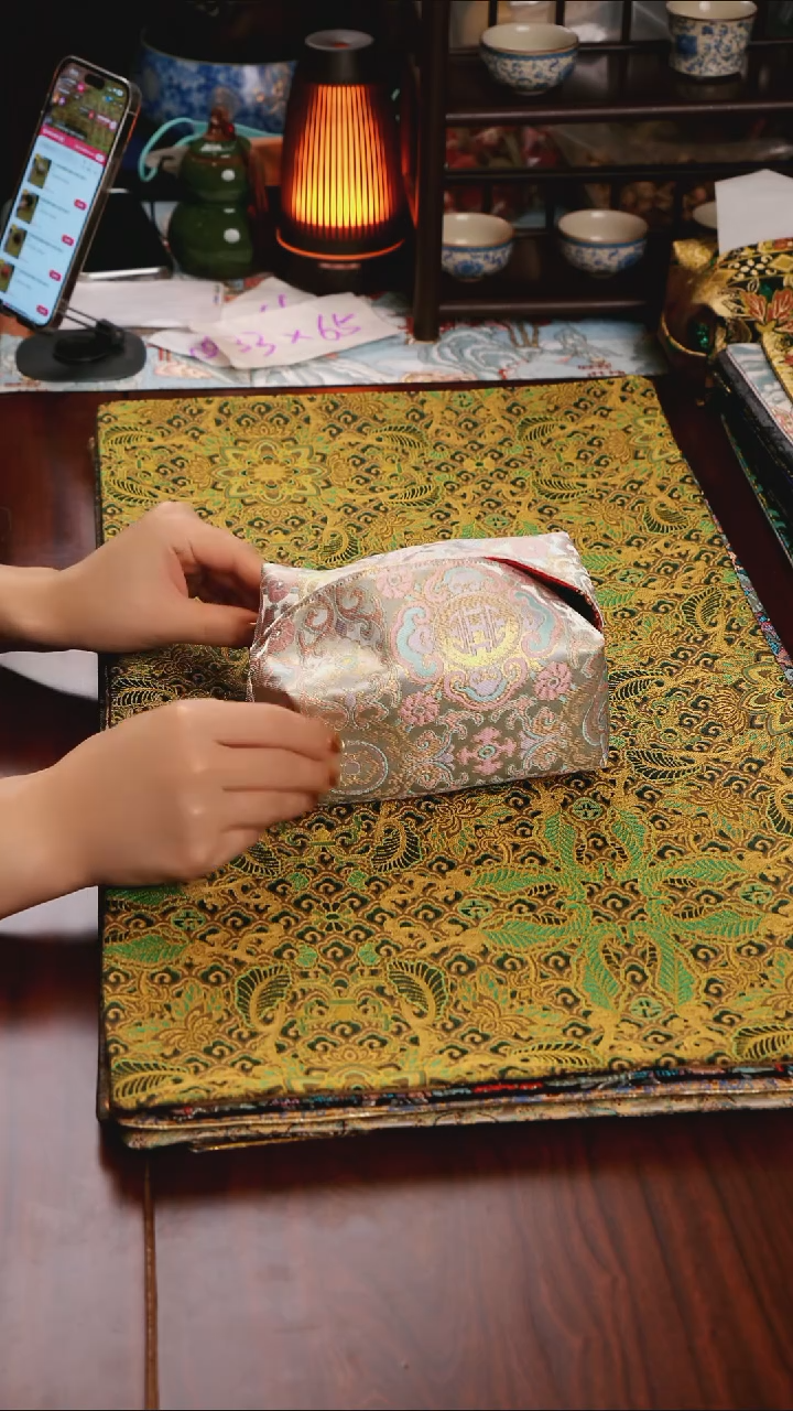 【吉祥如意纸巾套长16宽10高7】