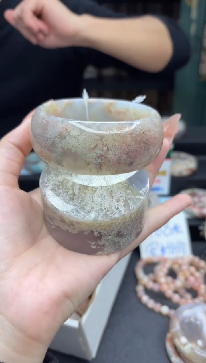 【闪购商品】石英质玉手镯未镶嵌2154（67圈赠送镯心）