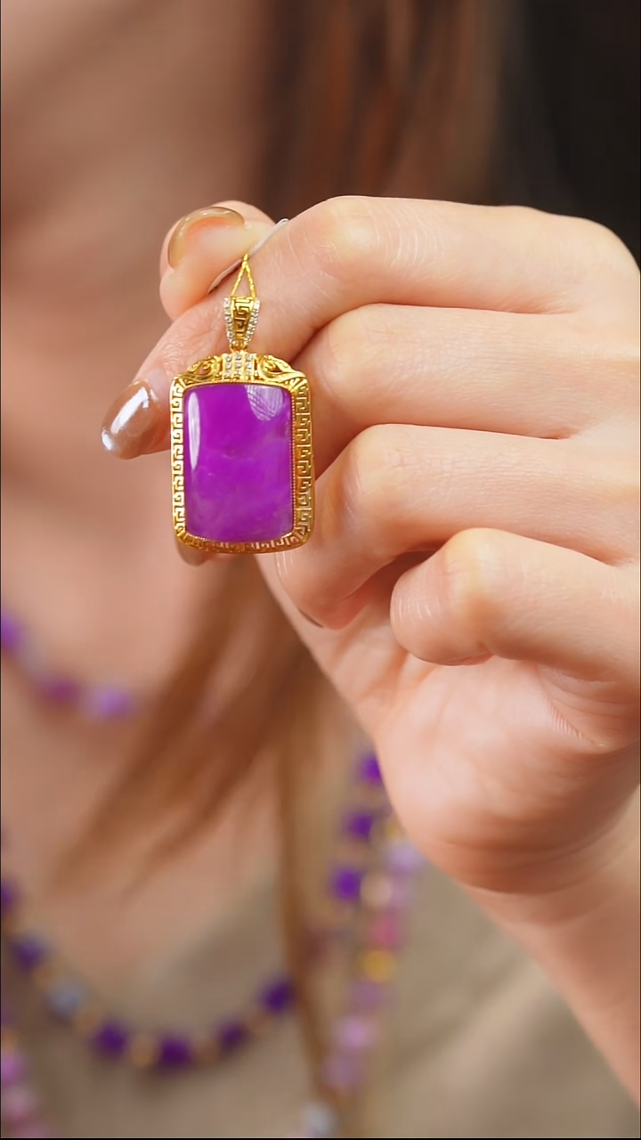 苏纪石（舒俱来）18K金镶嵌吊坠(不含链)68