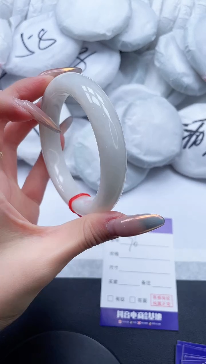 【闪购商品】和田玉手镯未镶嵌19L90-62