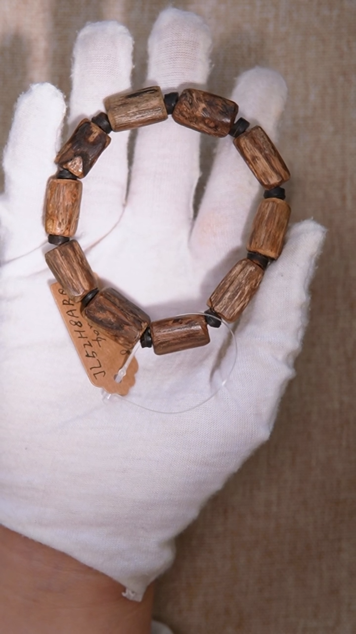 【闪购商品】沉香手串加里曼丹随型单圈