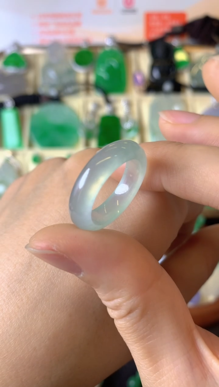 【闪购商品】翡翠戒圈未镶嵌成品戒圈
