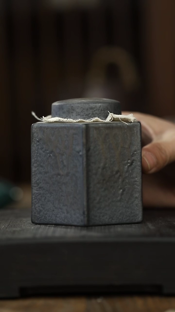 【闪购商品】其他茶叶罐-清仓不退不换