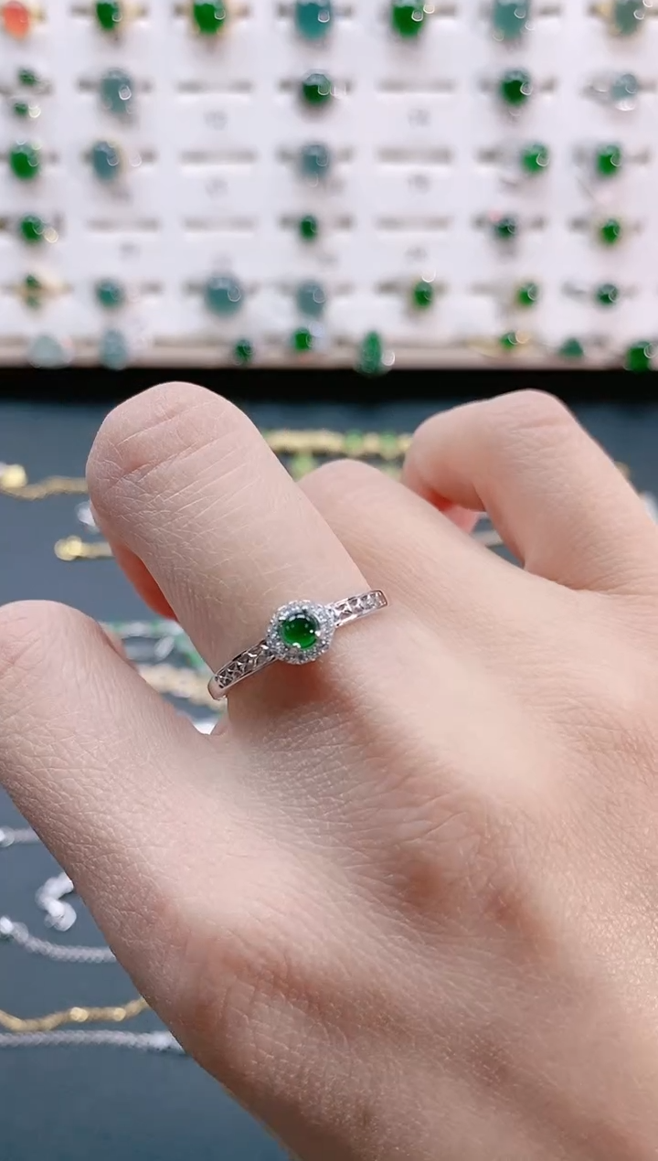 【闪购商品】翡翠戒指银S925镶嵌天然翡翠