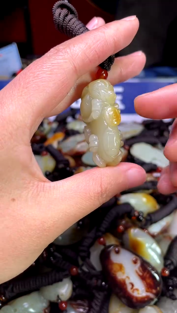 【闪购商品】和田玉颈饰未镶嵌123