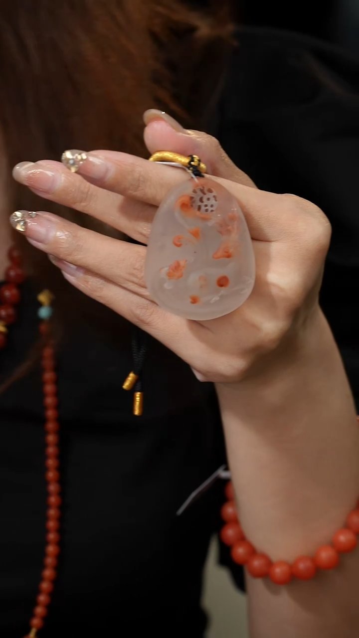南红玛瑙吊坠未镶嵌E48（多样性发一件）