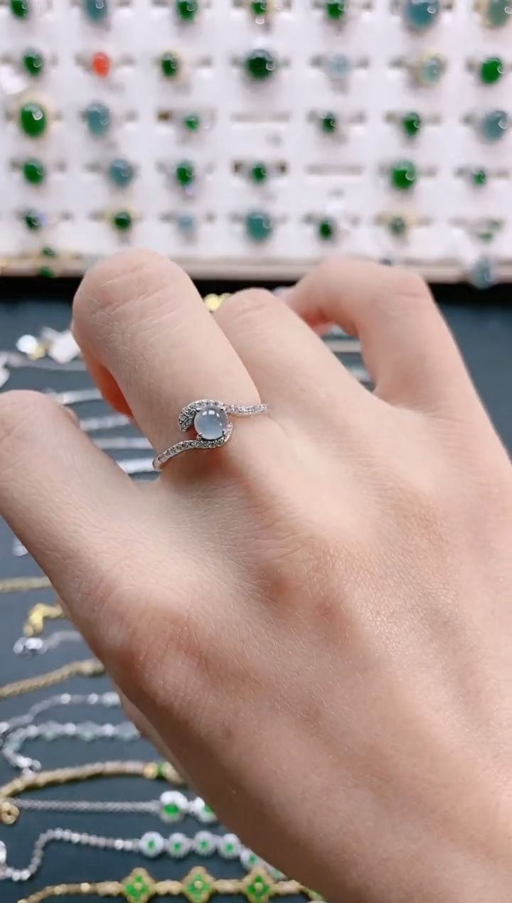 【闪购商品】翡翠戒指银S925镶嵌天然翡翠