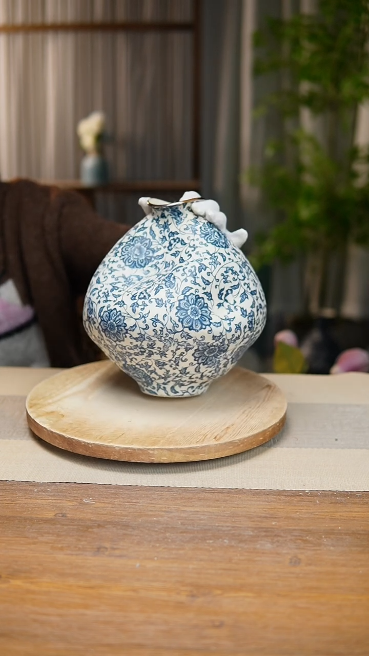 【闪购商品】陶瓷花器青花瓷缠枝莲大肚