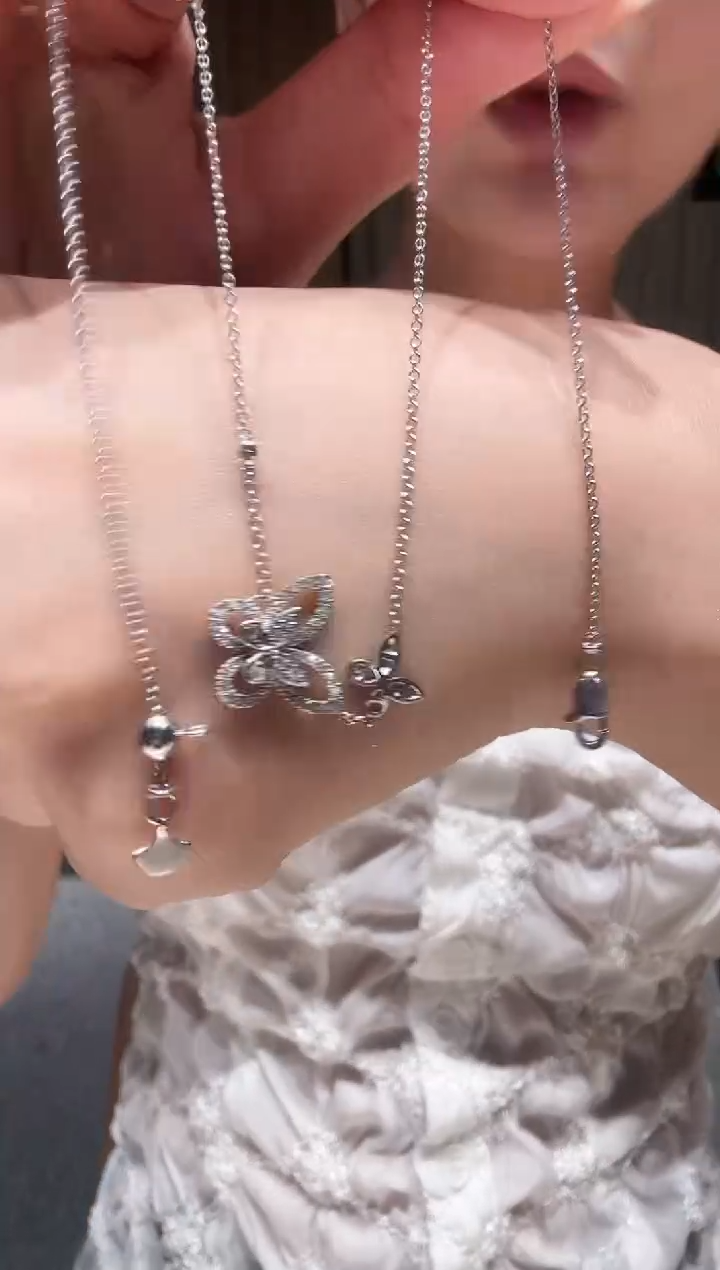 项链铂Pt950镶嵌钻石两只蝴蝶【重金版】