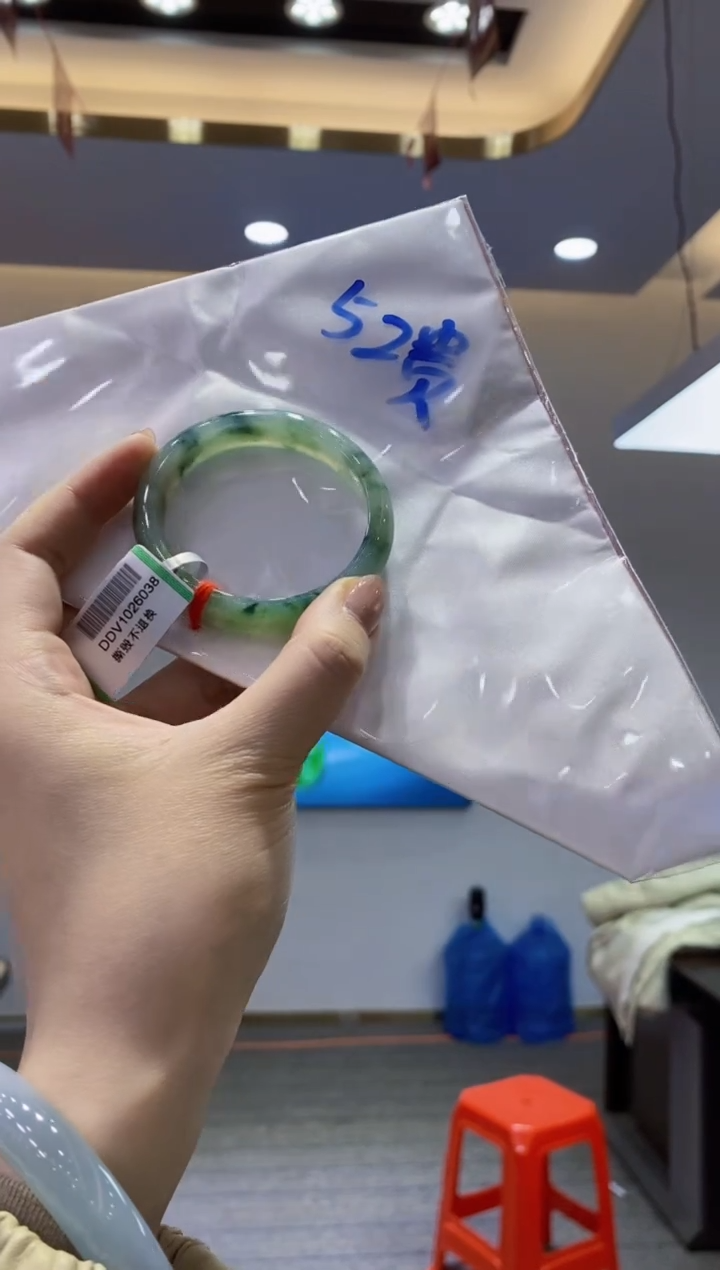 【闪购商品】翡翠手镯未镶嵌11111111111