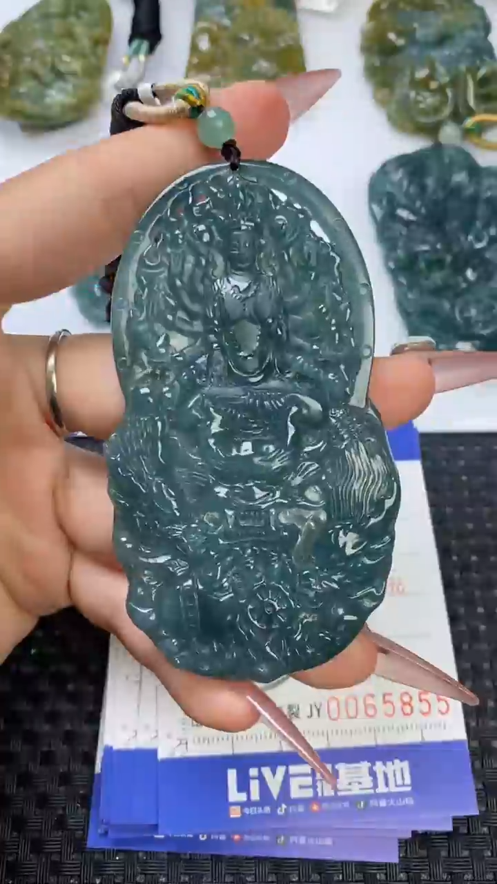 【闪购商品】翡翠颈饰未镶嵌11111111111111111