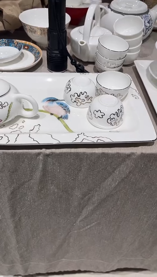 瓷1壶3杯1茶盘翠鸟
