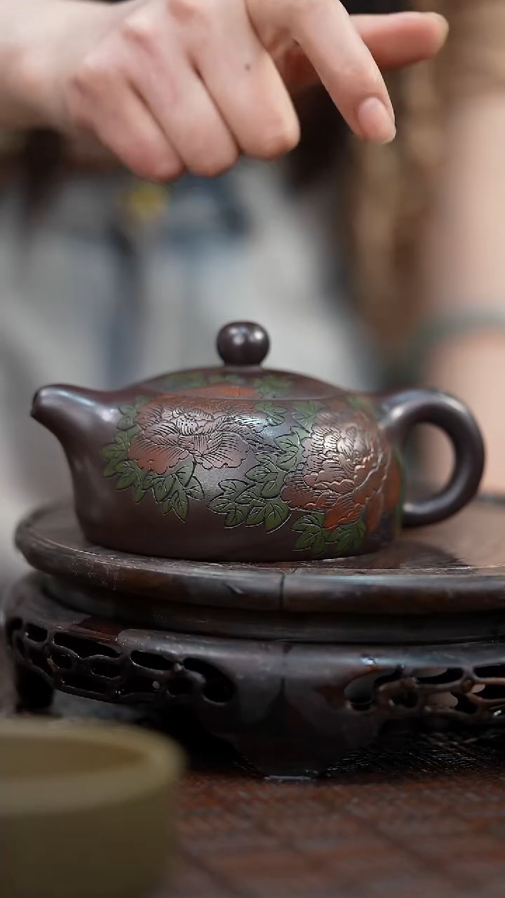 茶壶紫砂宜兴紫砂岁颐传砂原矿全手12